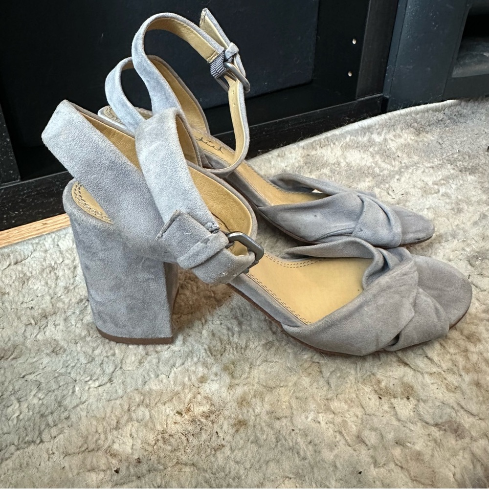 Splendid Gray Strappy Block Heels Size 6.5